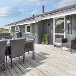 Luxury House With