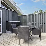 Luxury House With Casa vacanze Lønstrup