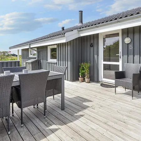 Luxury House With Semesterbostad
